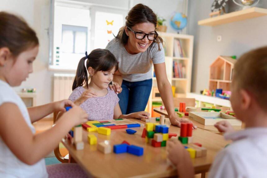 Formation en ligne pour travailler avec les enfants dans la petite enfance