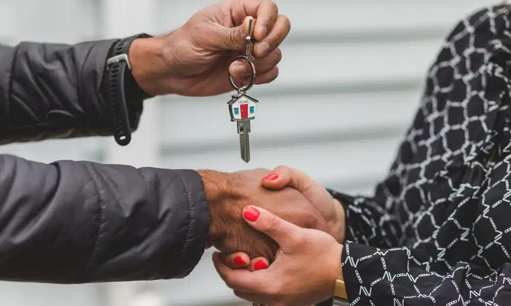 Clés remises lors de la vente d'un bien immobilier
