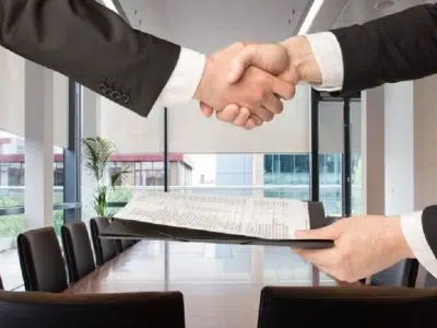 Comment trouver un cabinet d'avocat francophone en Israël