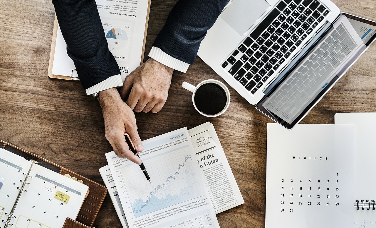 Les étapes clés pour créer un business plan solide pour votre site web