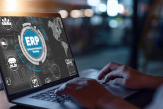 Les 6 meilleurs ERP WMS pour PME : entrepôt, stocks et expéditions
